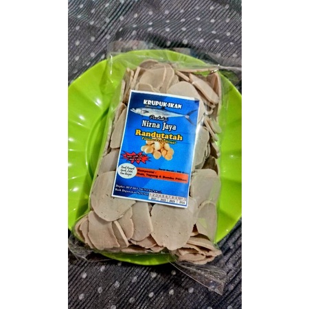 

Krupuk ikan (500 gram)