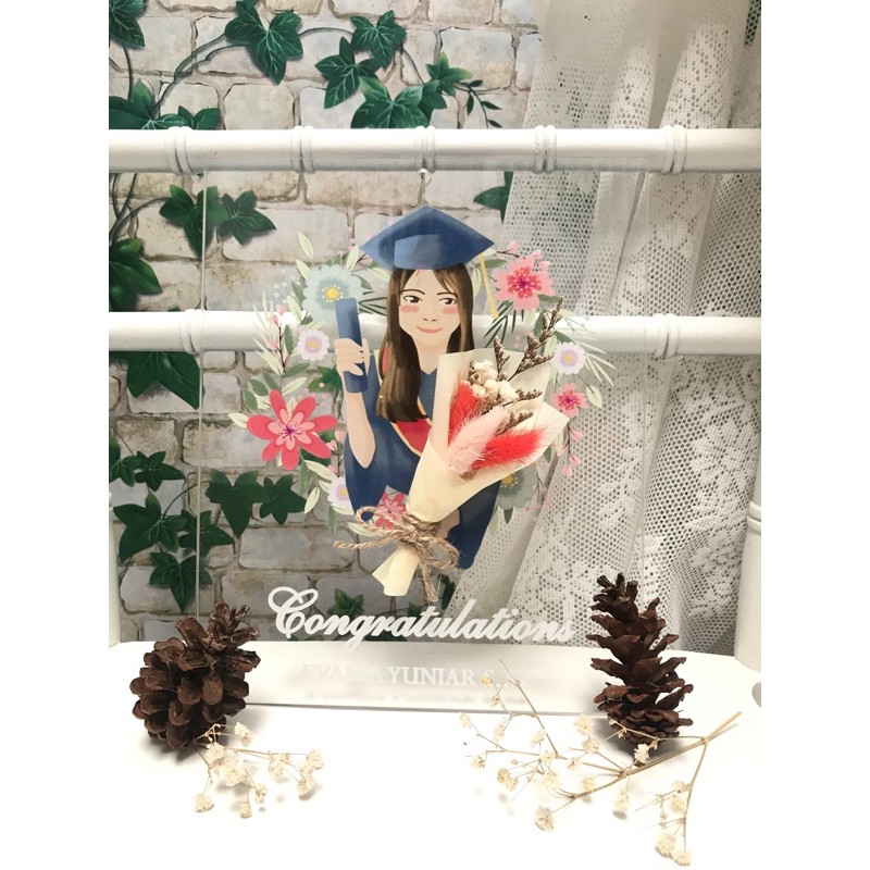 

Acrylic gift for graduation/ kado wisuda