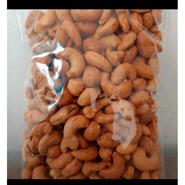

Kacang Mede Asin 1.5 kg