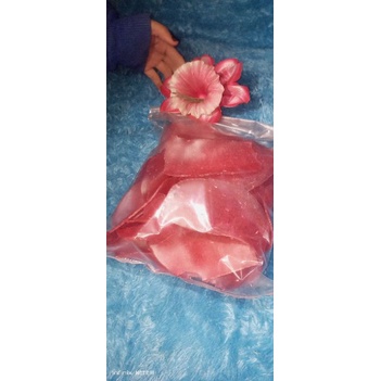 

kerupuk kemplang merah