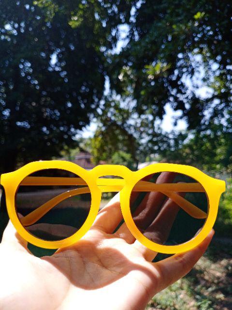 Kacamata Hitam Oversize Model Poligon Bahan Plastik Retro Vintage Untuk Wanita