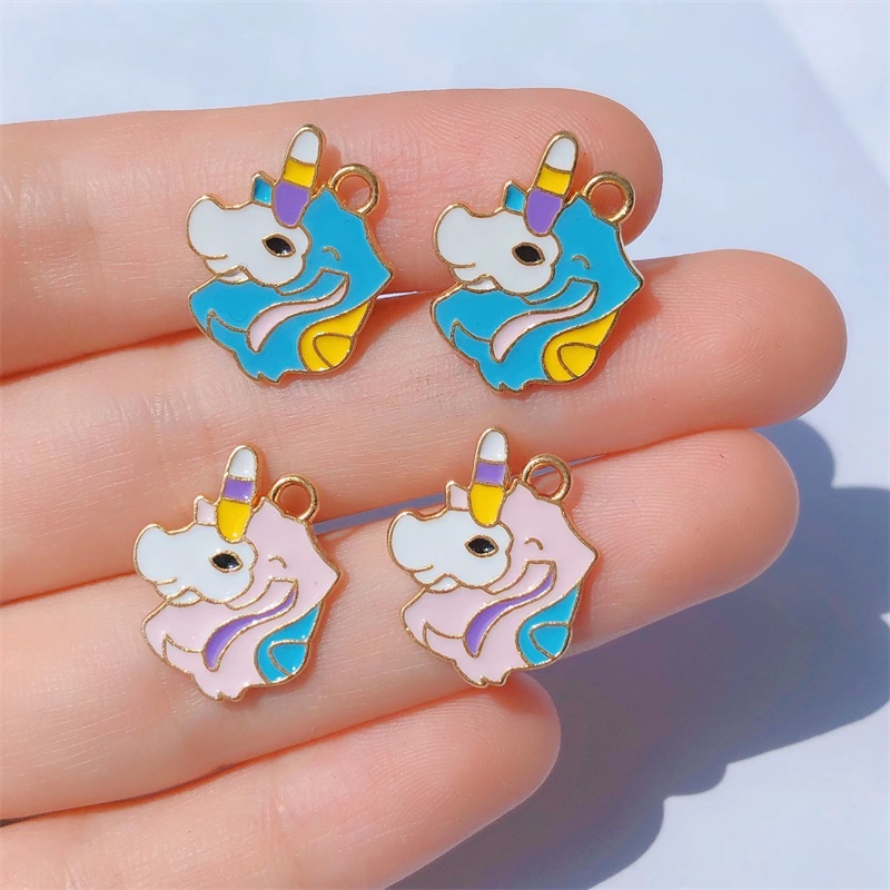 4pcs Liontin Enamel Bentuk Kuda Unicorn Pelangi Untuk Membuat Perhiasan Kalung Gelang