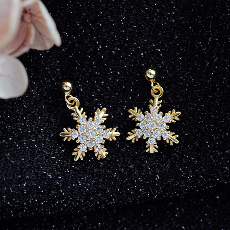 Anting Tusuk Desain Snowflake Natal Untuk Musim Gugur Dan Dingin