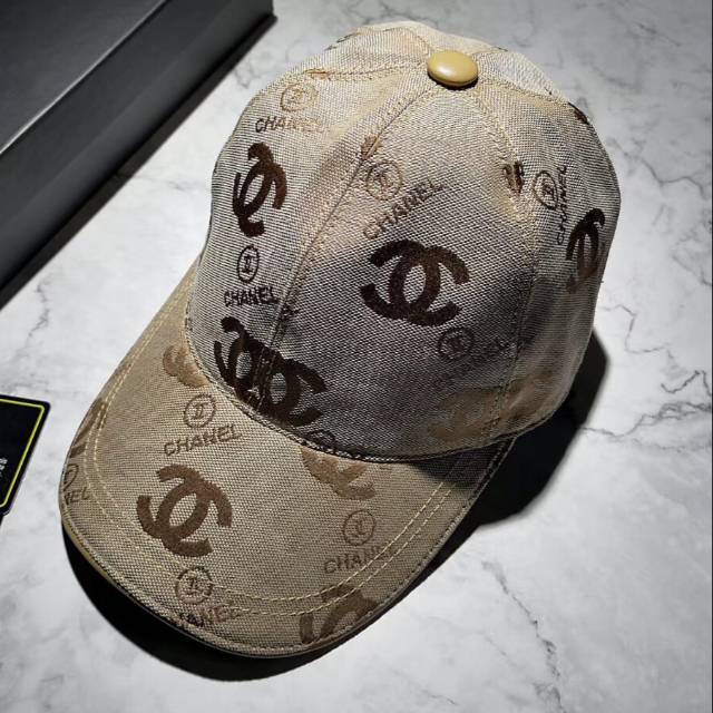 Chanel Logo Print Cap / Topi Pria Wanita / Super Mirror Quality