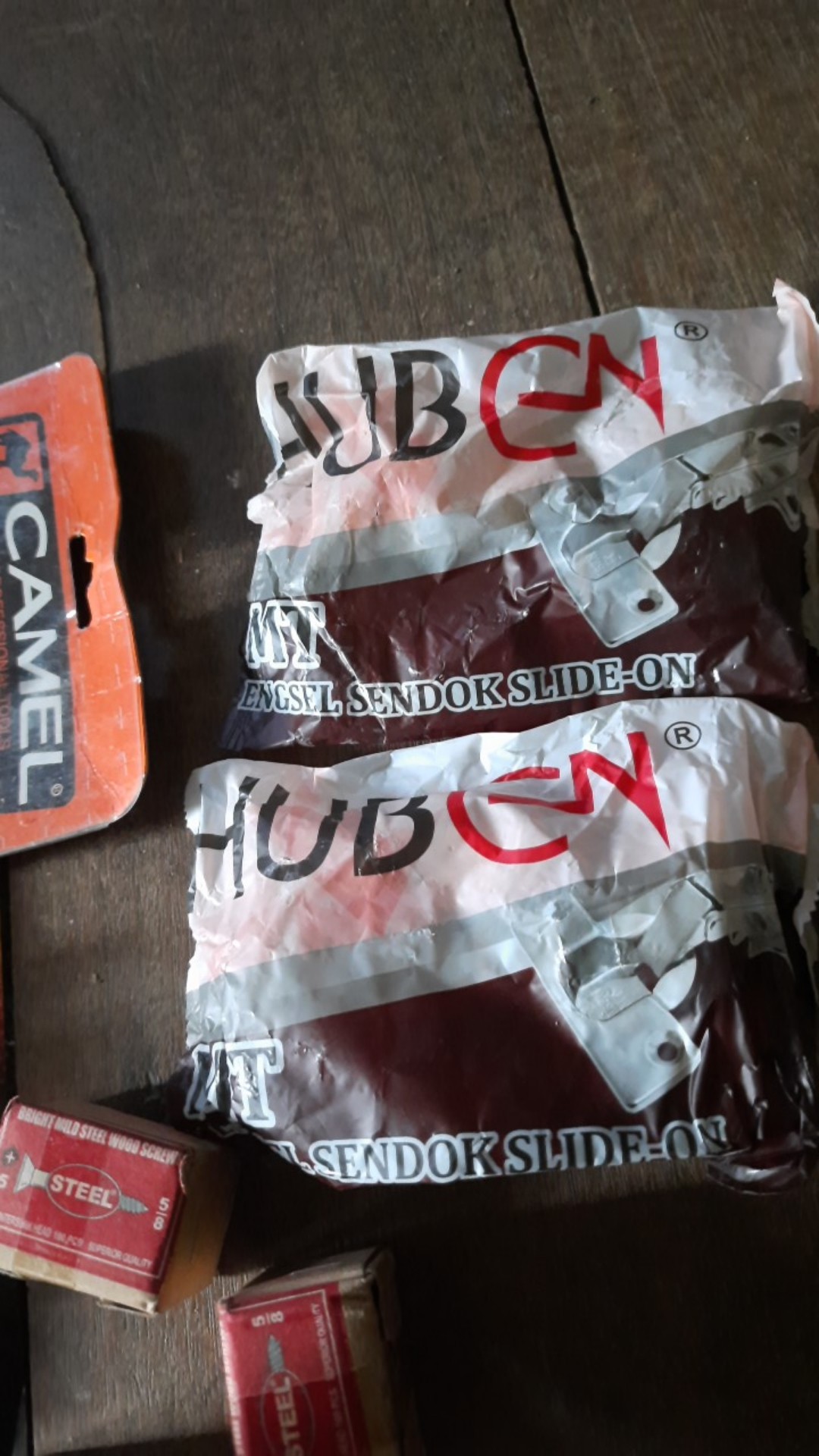 Engsel Sendok Lemari Kitchen Set Huben Lurus