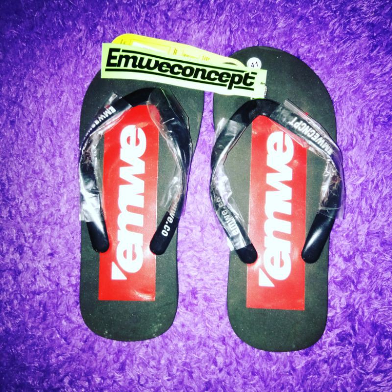 slippers emwe concept x garasi rebel distro / sandl jepit / sandal distro / sandal spon / sandal iki
