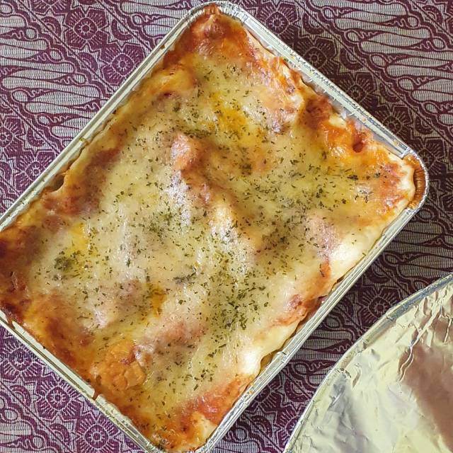 

Lasagna Besar