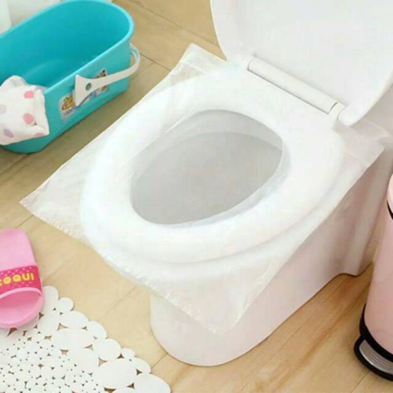 TRAVEL DISPOSABLE TOILET SEAT COVER PLASTIC  / ALAS DUDUK KLOSET TOILET