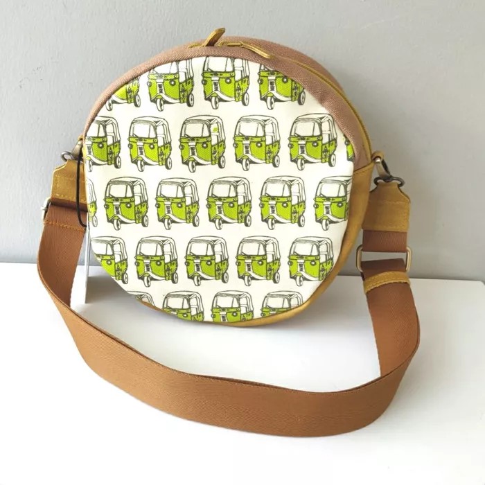 

Tambourine Sling Bag Bajaj Lime Canvas Living