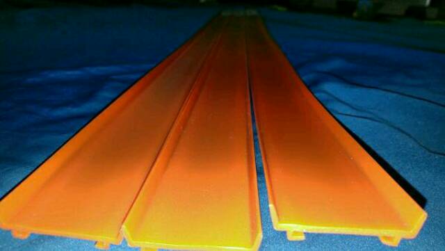 Track Hot Wheels 120 cm Track Lurus dengan pengait bisa dibuat loop ORIGINAL MATTEL