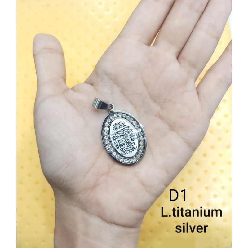 Liontin Import Permata TitaniumD1