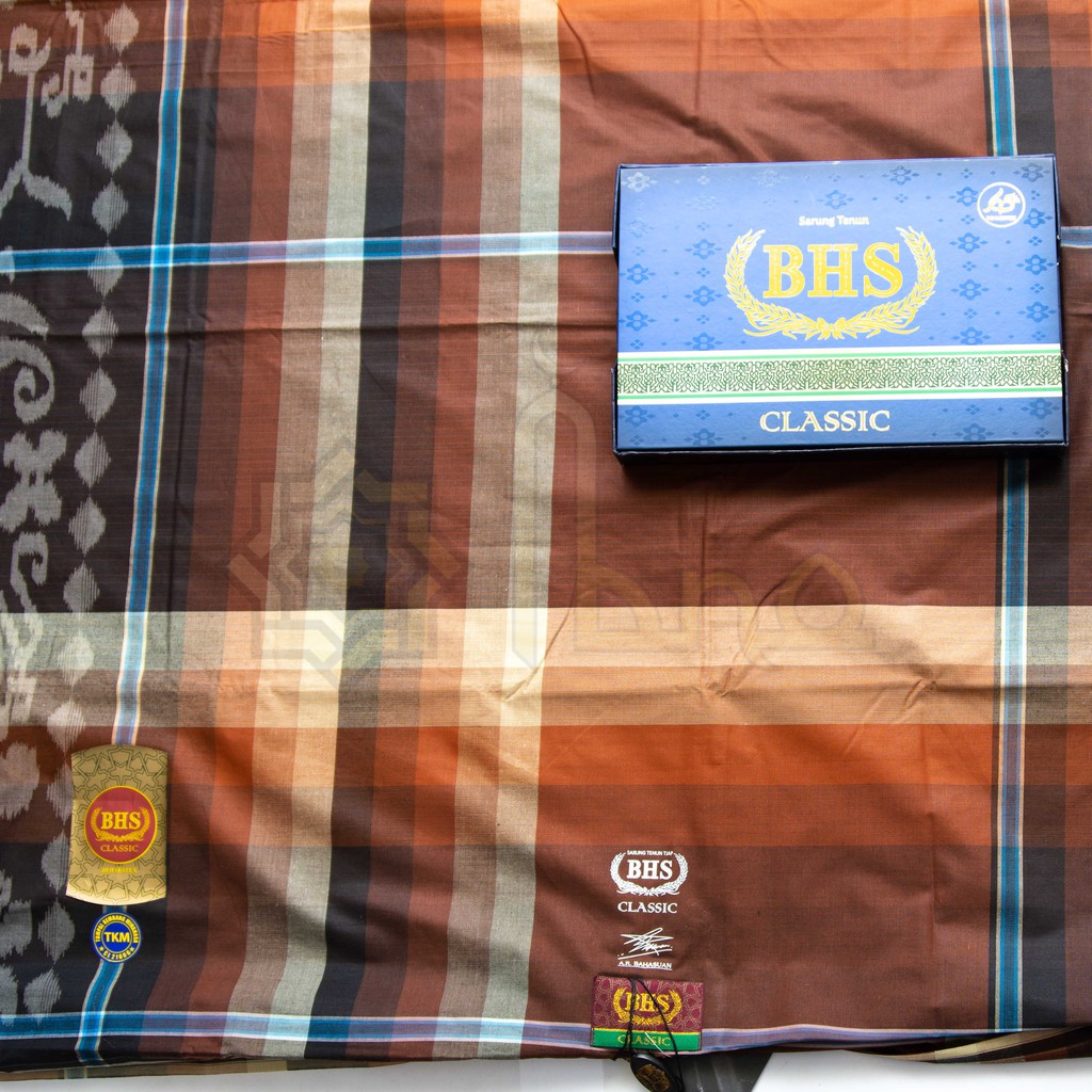 Sarung BHS Classic Gold TKM Cokelat Garis Biru Putih