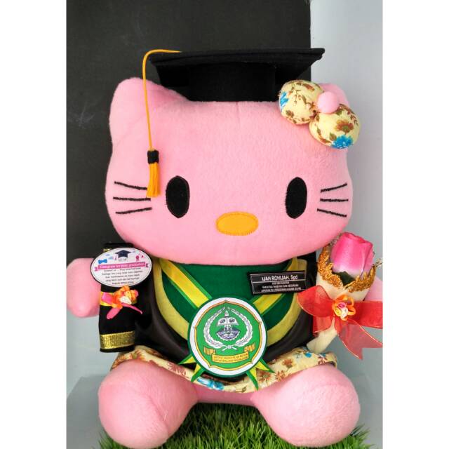 Gambar Boneka Hello  Kitty  Wisuda  AR Production