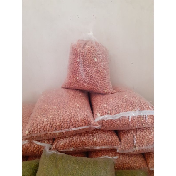 

KACANG INDIA 8090