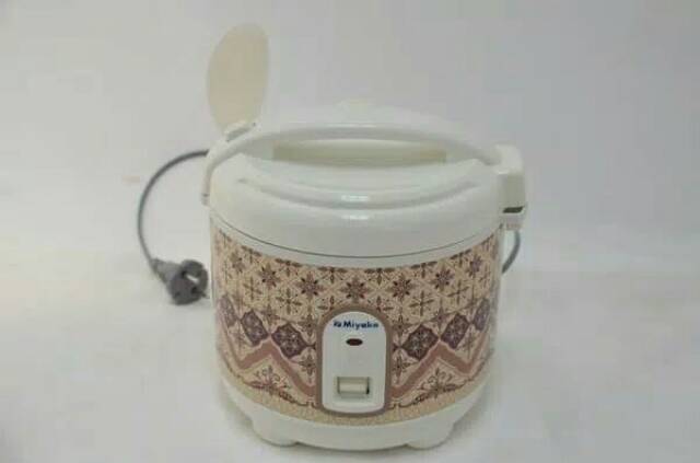 Rice cooker mini kecil miyako 0,6liter psg 607 pemasak nasi cocok untuk kost