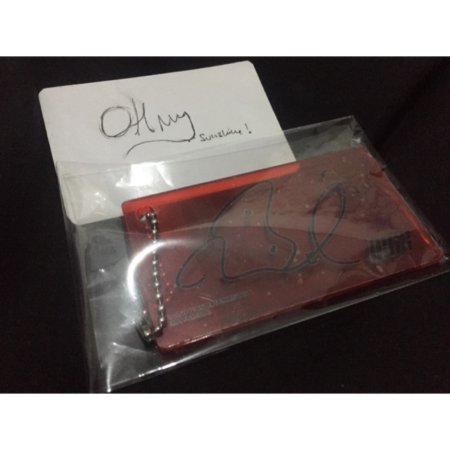 IKON NEW KIDS REPACKAGE ALBUM - HANBIN KEYRING RED VER.