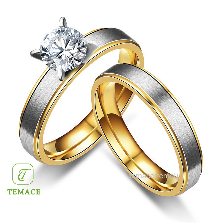 Cincin Titanium Wanita Pria Emas Warna Gold Anti Karat