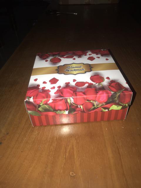 Dus Kotak Nasi / Dus Nasi R8 (ukuran 18 X 18 ) *tutup Tidak Pisah*