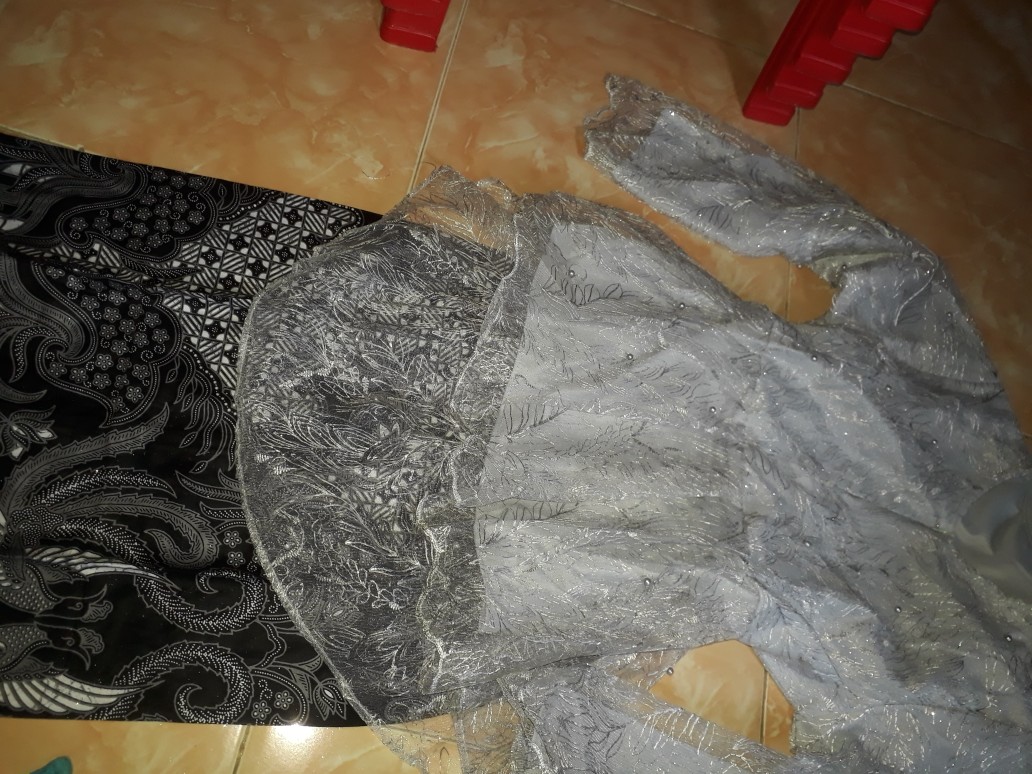 Batik Couple Keluarga Annabel Pinguin Terbaru Kemeja Batik Pria Couple Andhini Maura Sania Ruffle