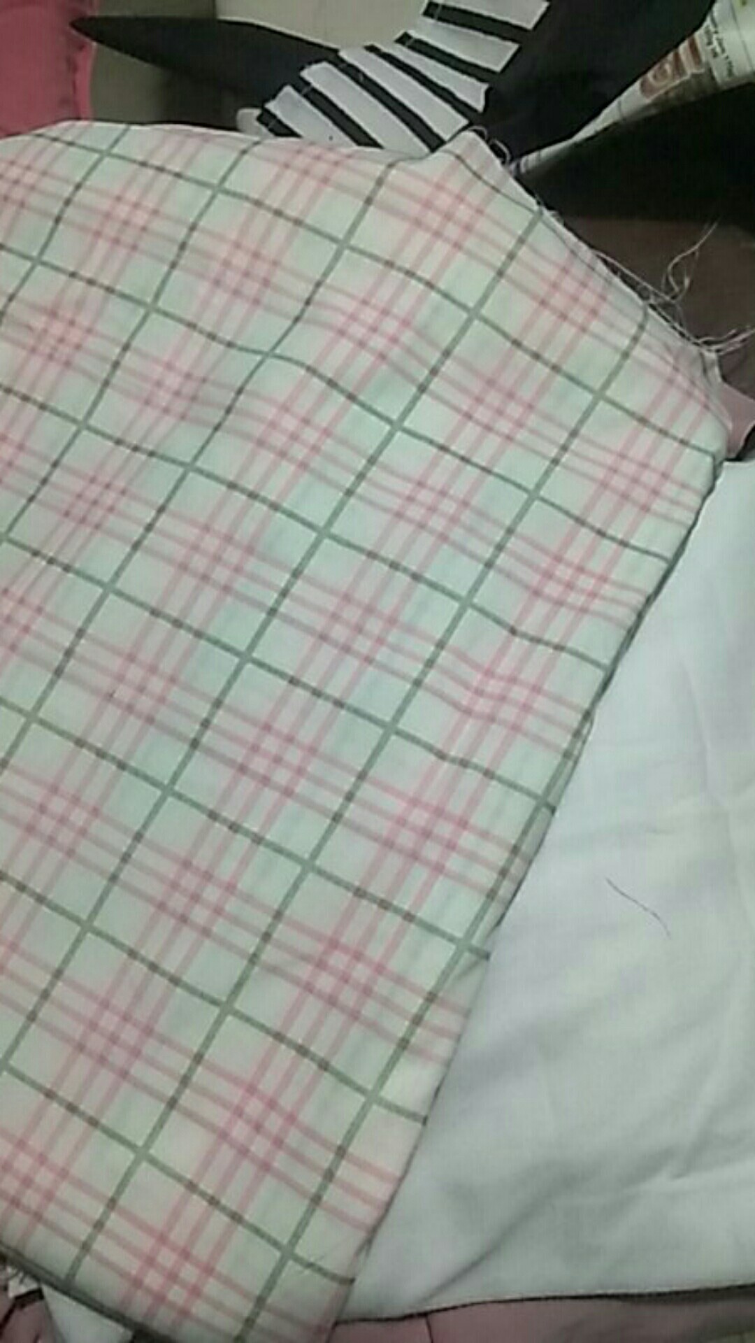Bahan Kain Sprei Meteran Merk Esra Untuk Motif B Kombinasi Super Lembut!