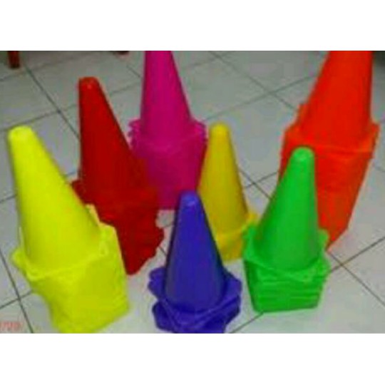 Paket 1 Lusin Cone Olahraga Kerucut Spiral / Bolong