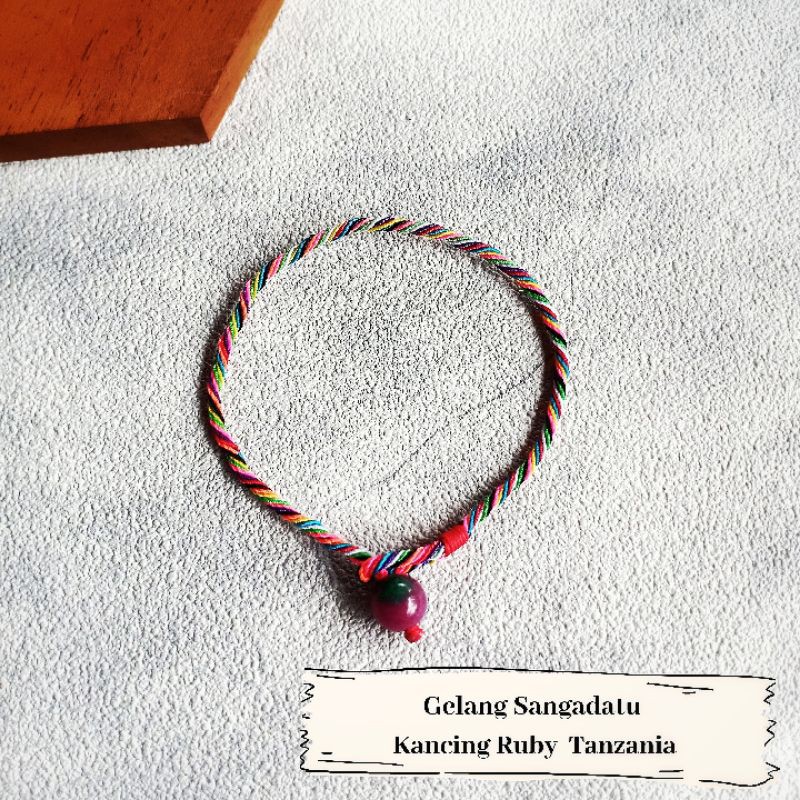 Gelang Sangadatu Kancing Ruby Tanzania / Gelang Sangadatu Khas Bali / Craft Dewata