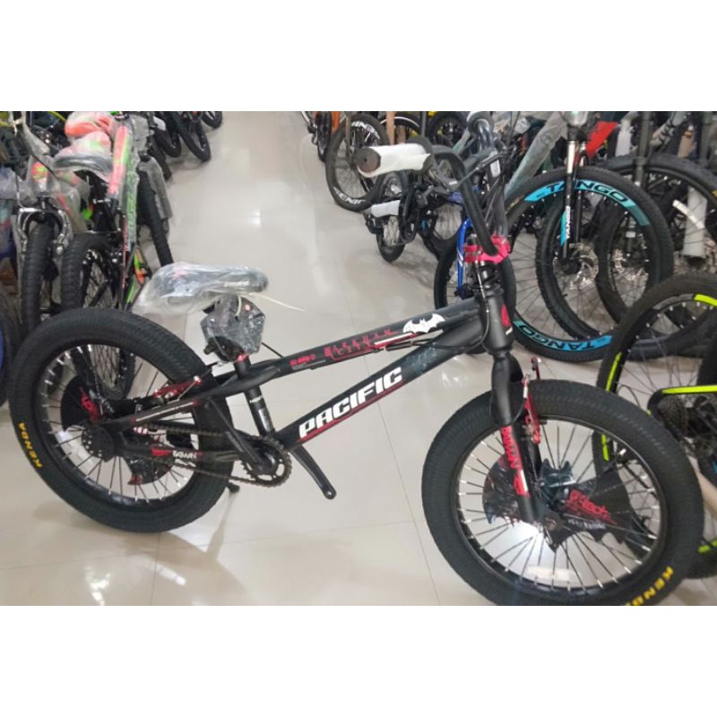 SEPEDA BMX PACIFIC BATMAN