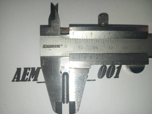 L tanam M5 x 20 (2cm) stainless 304