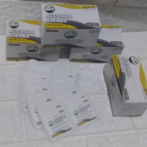 ALCOHOL SWAB ECO GREEN ISI 100 PCS