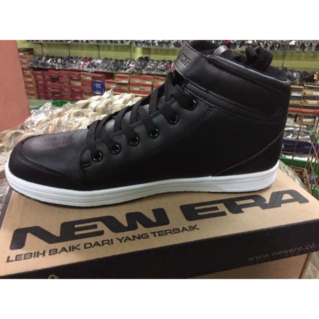 Sepatu sekolah boot taki cowok