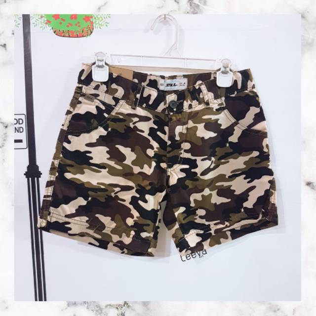 READY SALE - CELANA PENDEK LORENG ARMY WANITA KOREA JAPAN STYLE FASHION