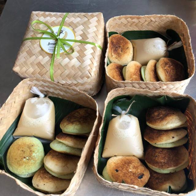 

Serabi besek isi 10 pcs , hantaran serabi