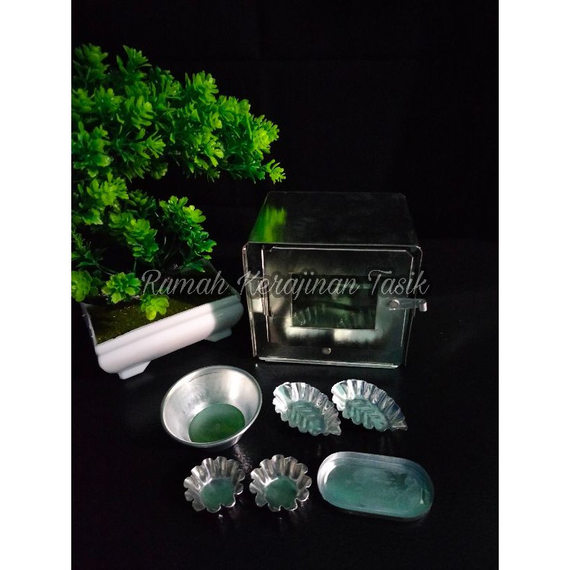 Mainan oven mini + set cetakan kue mini/mainan oven mini