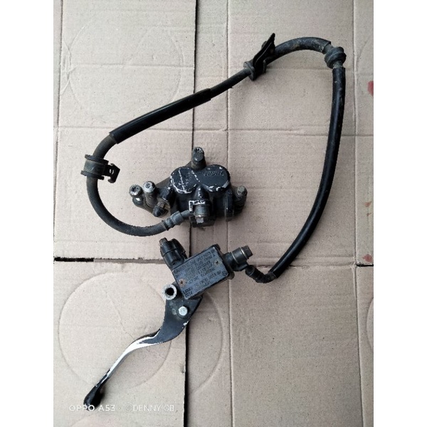 pengereman depan set Tiger Revo master kaliper depan Tiger revo