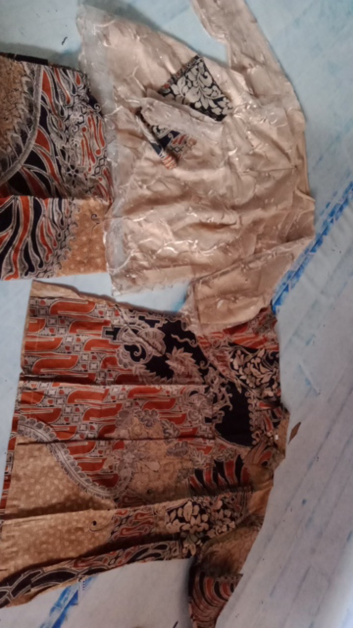 Maura Couple - Sania Ruffle Batik Couple Ori Ndoro Jowi Dnt Garansi Termurah Shopee -viviana