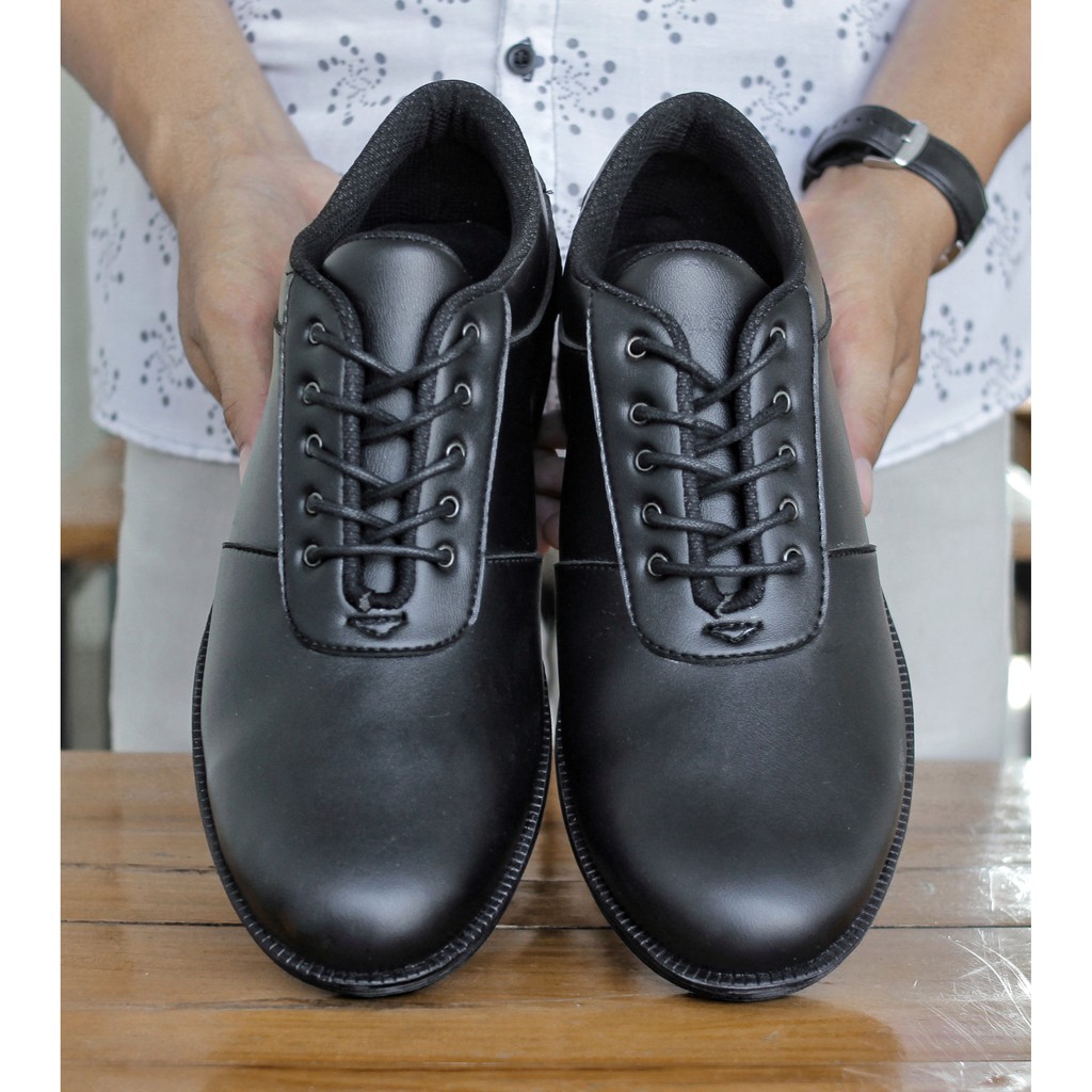 Danior Black | Sepatu Oxford Pantofel Kasual Kerja Kuliah Pria/Cowok Ori Laces | FORIND Local Goods