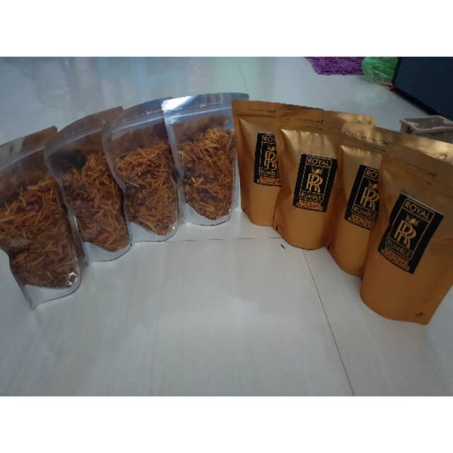 

Kering Kentang ROYAL RUMBLE gurih garing renyah 125gr