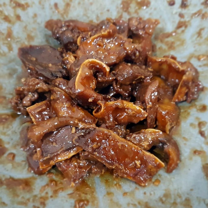 

Termurah Nyamnyam Kitchen - Sekba / Bektim (kuping, pipi, lidah babi)