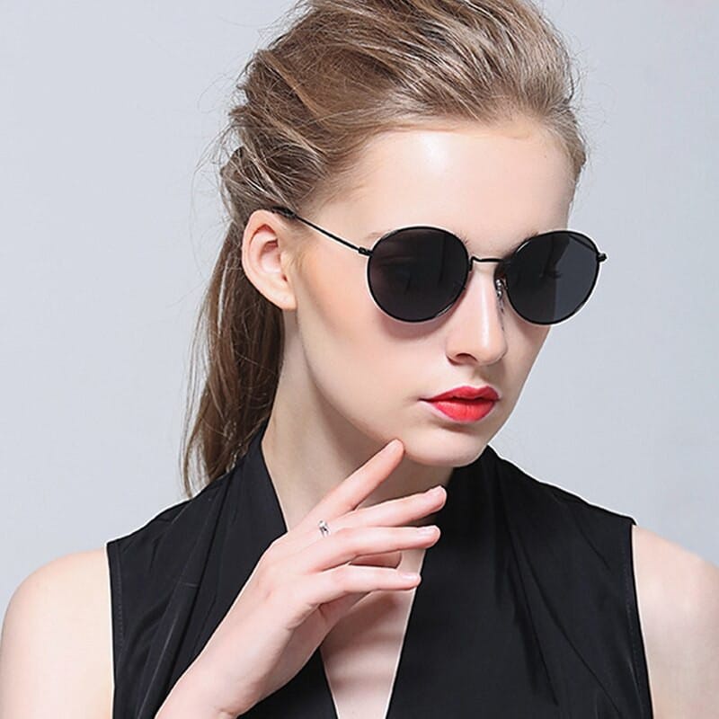 Kacamata black/hitam Pria Wanita Fashion Retro Vintage Metal Sunglasses