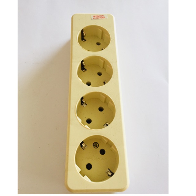STOP KONTAK ARDE 4 LUBANG LOYAL