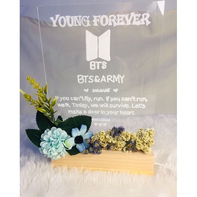 akrilik lettering/akrilik custom BTS/kado ultah/pajangan kamar