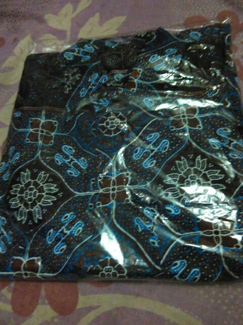 Kemeja Batik Pria Motif Manggar