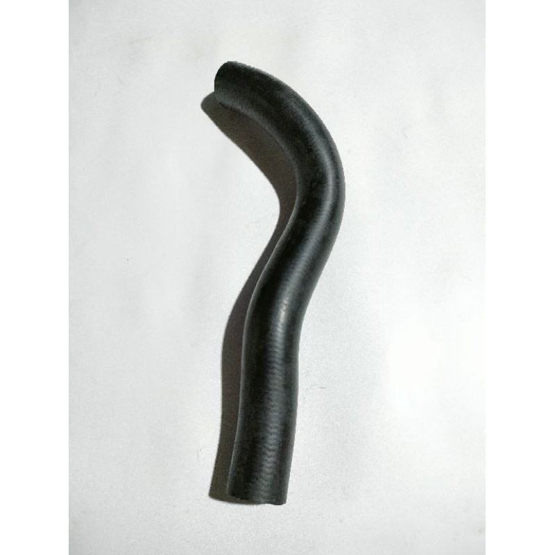 SELANG RADIATOR BAWAH MOBILIO