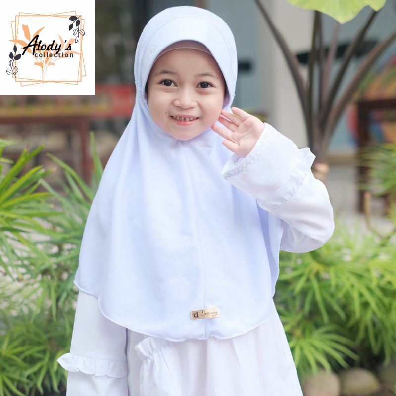 Jilbab Anak Sekolah SD SMP SMA Jilbab Anak Pramuka Polos Serut Belakang Bahan Kaos Inova Terbaru Termurah / Alody's Collection