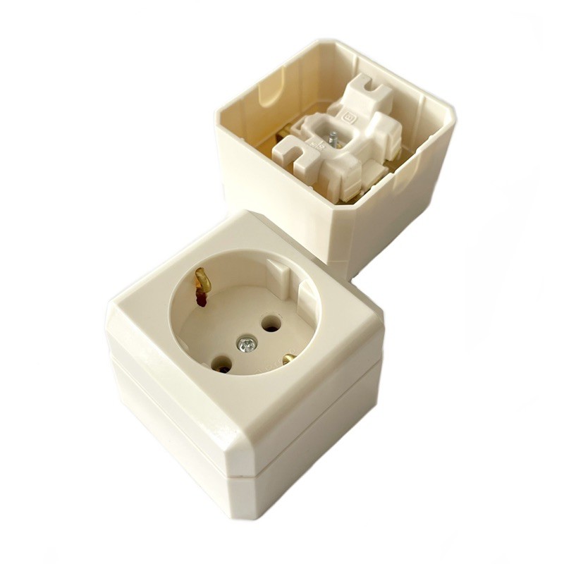 Stop Kontak OB Arde BROCO 1 Lubang Outbow Tempel L1