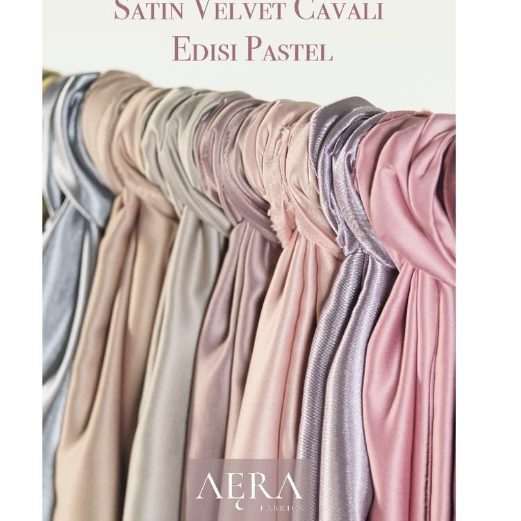 ➤ 1 meter Kain Satin Velvet Cavali by Roberto Cavali edisi PASTEL sage green ✳