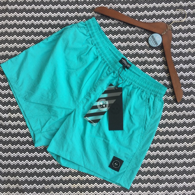 Short Pants Marshall Artist