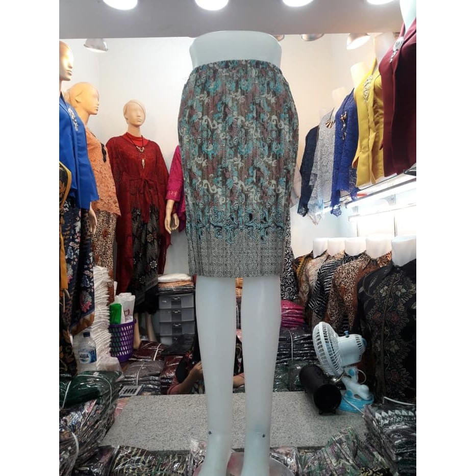 Rok Plisket Pendek Motif Batik modis Terlarisss