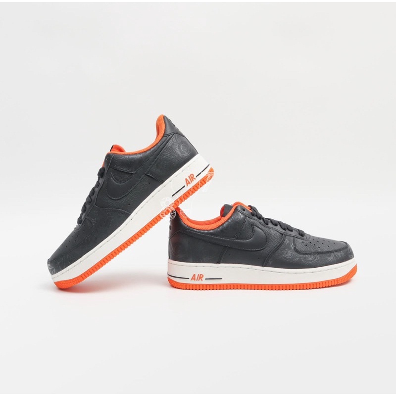 Air Force 1 Low Halloween Orange