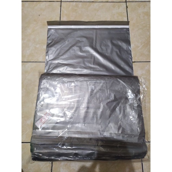 plastik polymailer silver 30x40 HD glossy 50 pcs